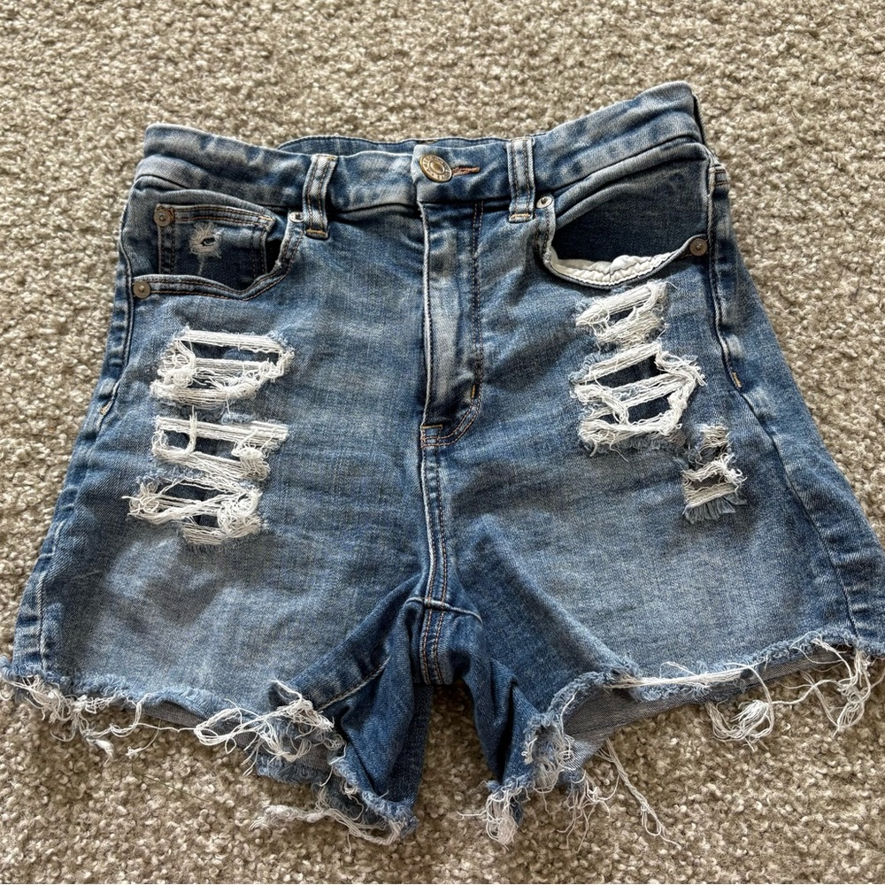 American Eagle Next Level Stretch Curvy Hi-Rise Shortie Distressed Denim